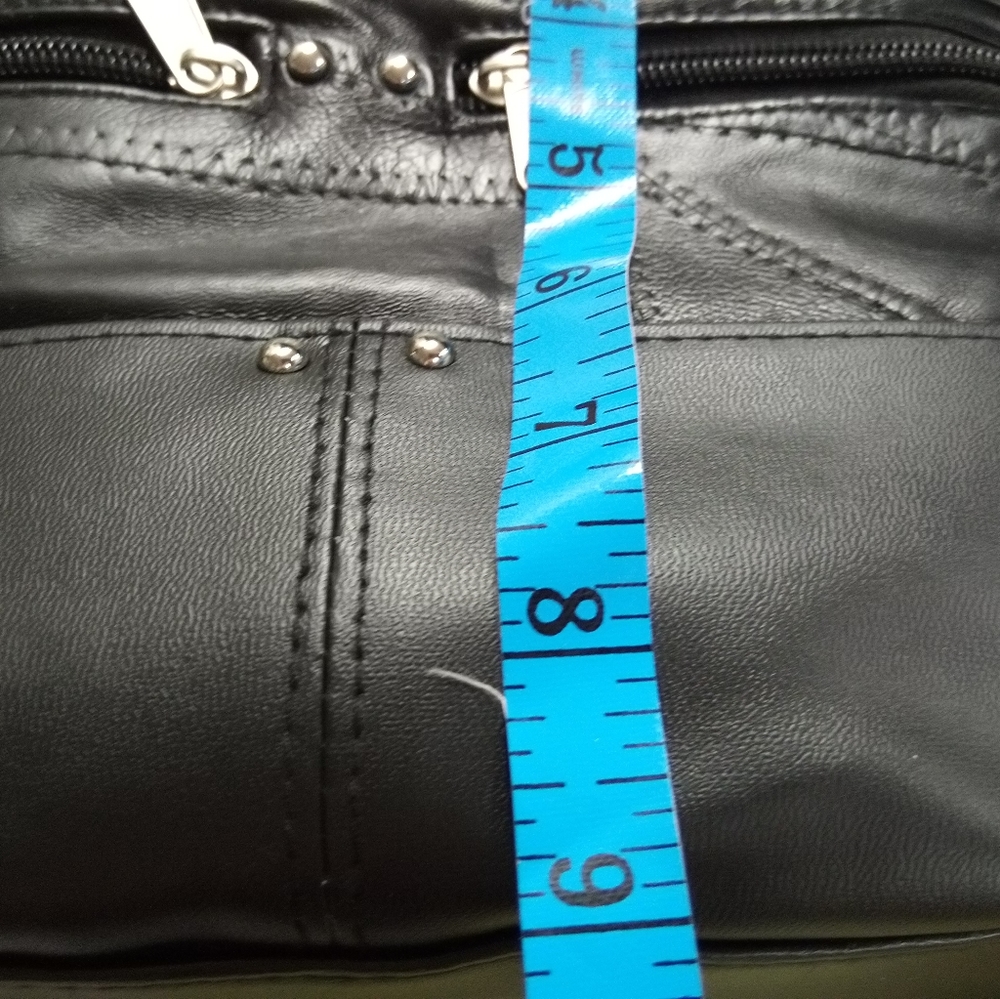 🆕Stone Mountain Black leather crossbody bag🆕with tags  lightweight crossover - Picture 8 of 12